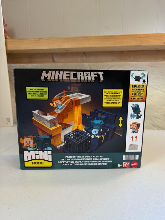 Mattel Other - Minecraft Mini Mode Rise of the Warden Playset, 2 Minis, Steve & Warden Figures